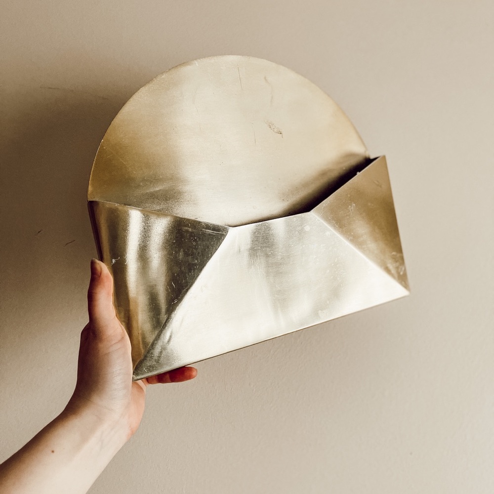 Brushed Gold Mail Holder
